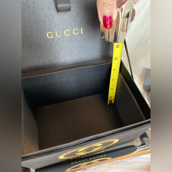 GUCCI Gift Box (GUCCI GUILTY) Satin with Embroidered Large Gold Logo🔥Deep 8”x5” - Picture 11 of 12